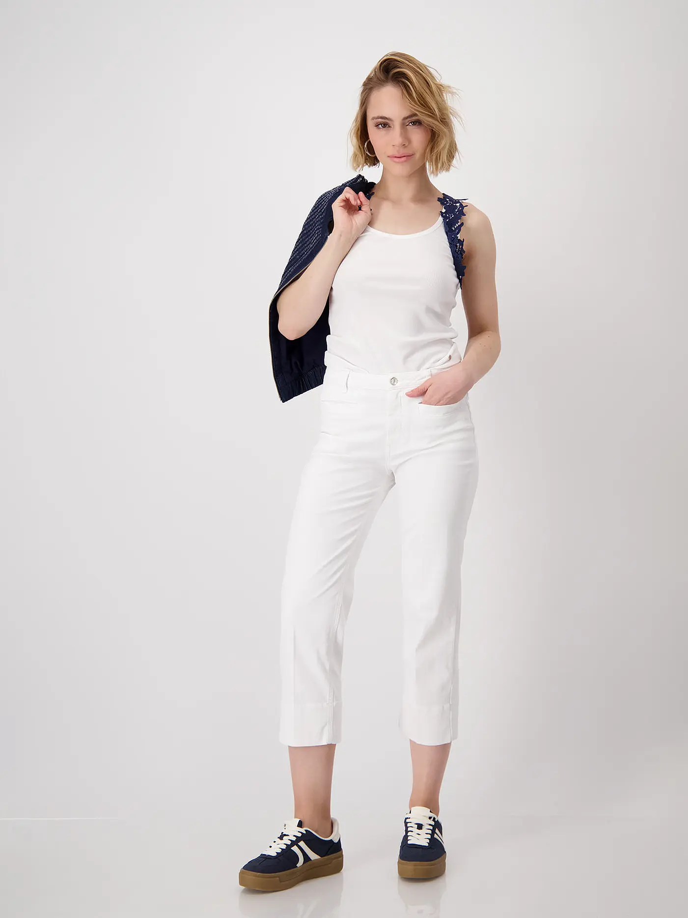 MONARI | Hose 7/8 | 